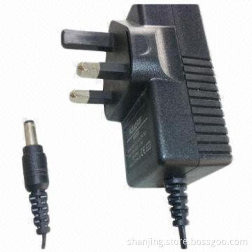 AC/DC CCTV camera adapter with 18watts/24watts, 100-240vac input voltage